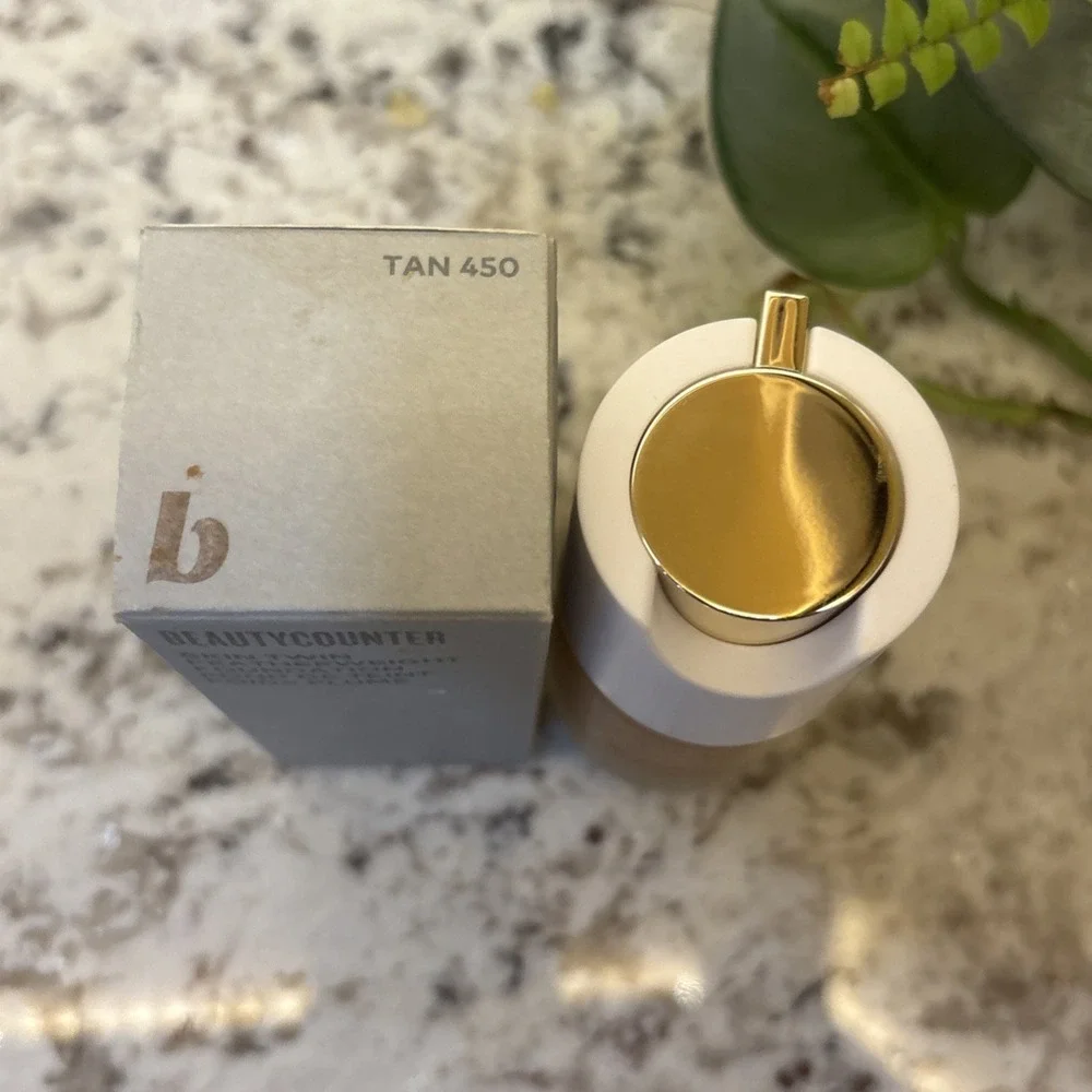 NEW BeautyCounter‎ Beauty Counter Skin Twin Featherweight Foundation TAN 450